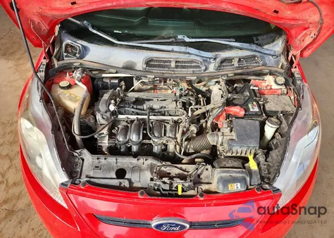 2013 Ford Fiesta Titanium z USA, uszkodzony, nr VIN 3FADP4FJ0DM118840